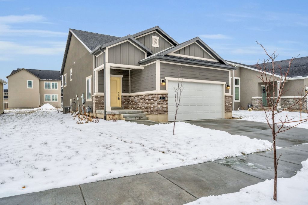 1075 W Sagewood Dr., Tooele – Goldcrest Homes